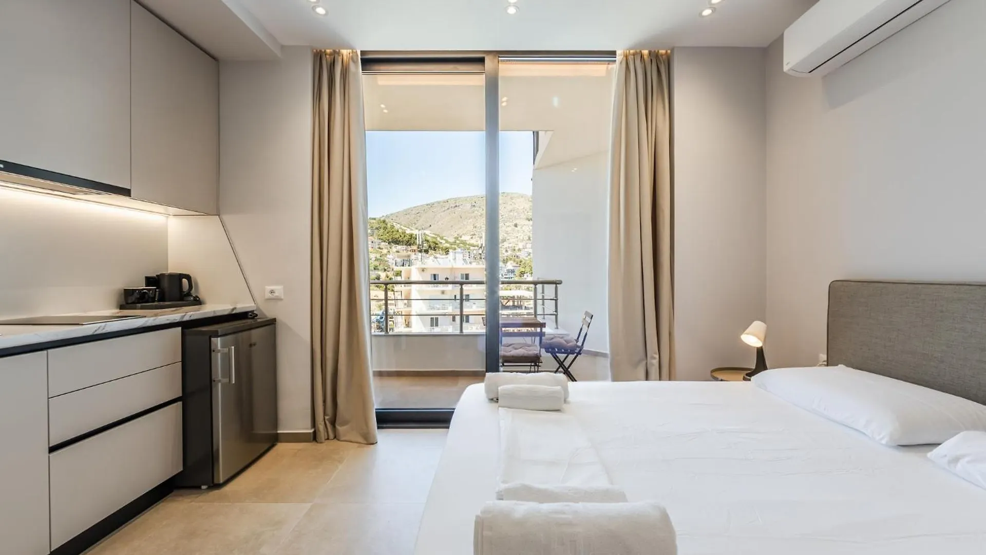 Luxury Studio With Free Parking Sarandë